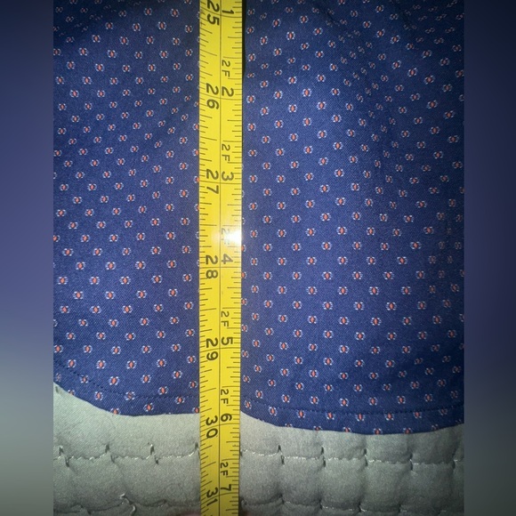 Bugatchi men's button down shirt. Blue with dotted design. NO SIZE TAG EUC - Picture 8 of 11